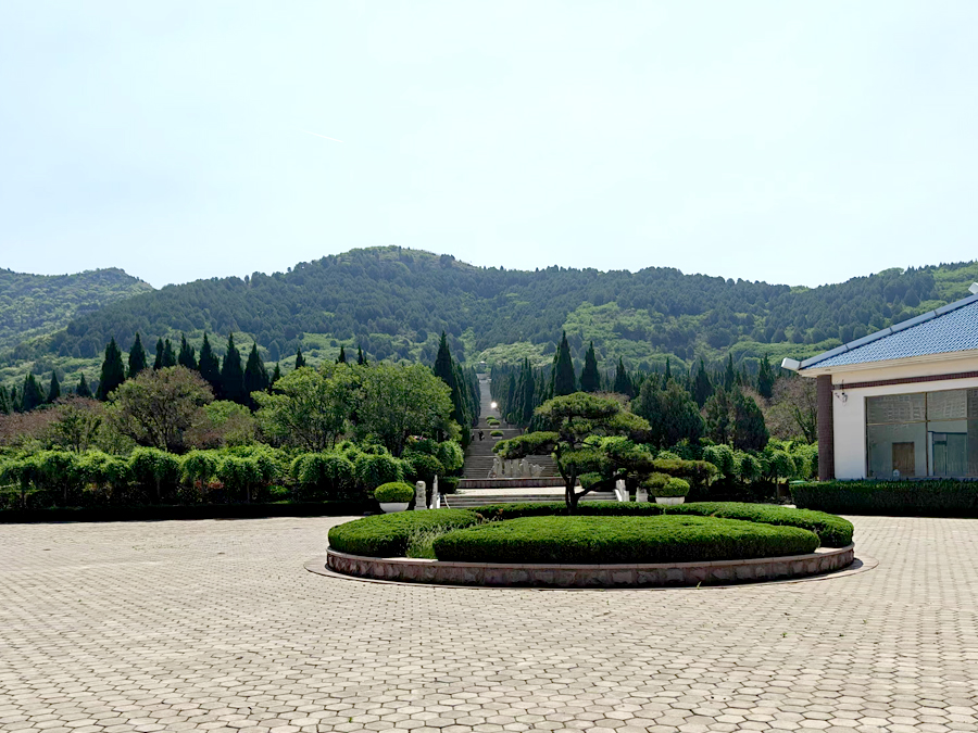 双峰山陵园