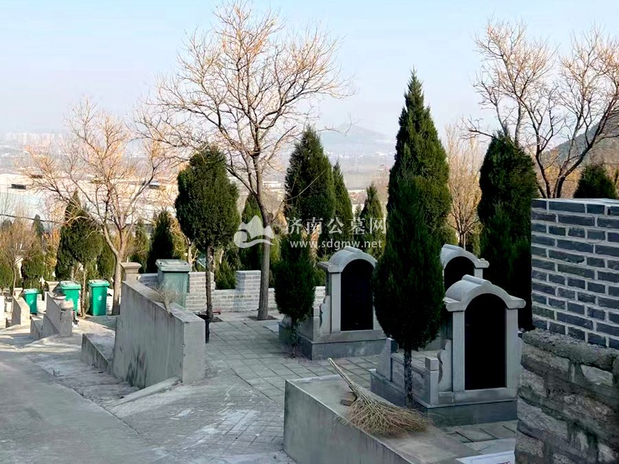 九顶山陵园