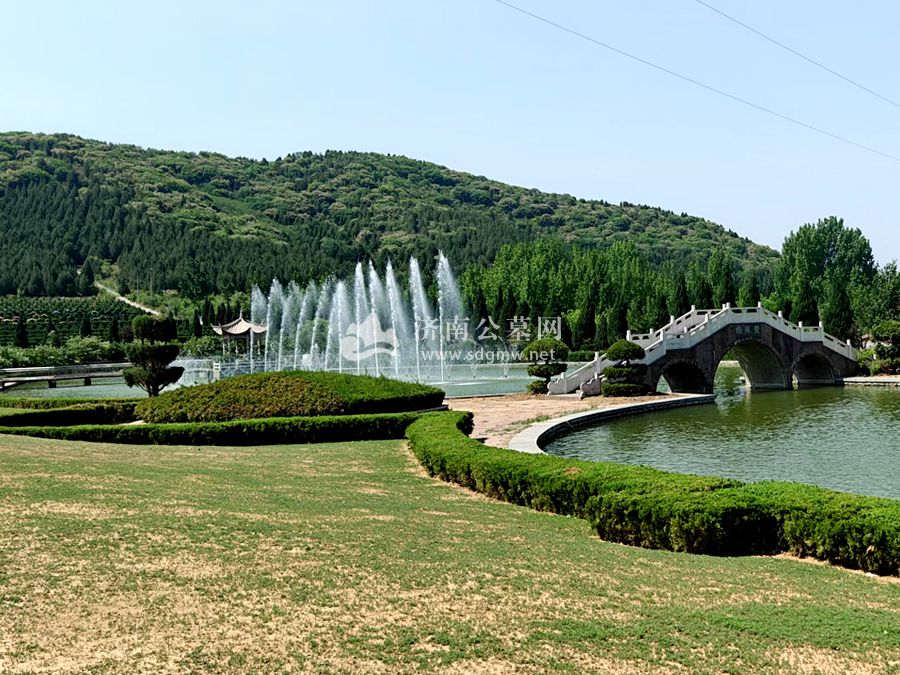 济南双峰山公墓陵园